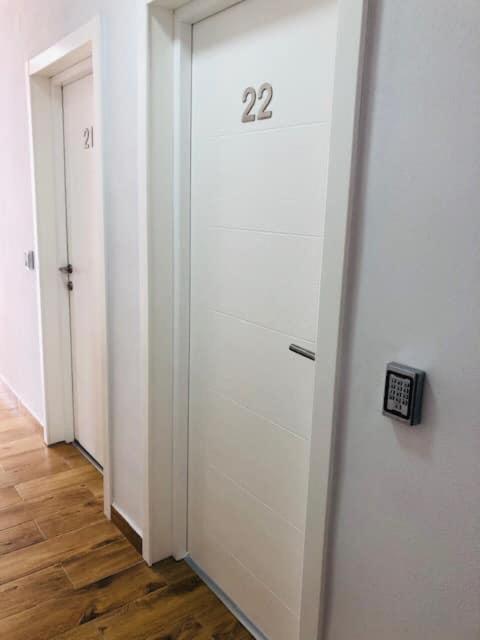 Alpin Rooms Topliţa 外观 照片