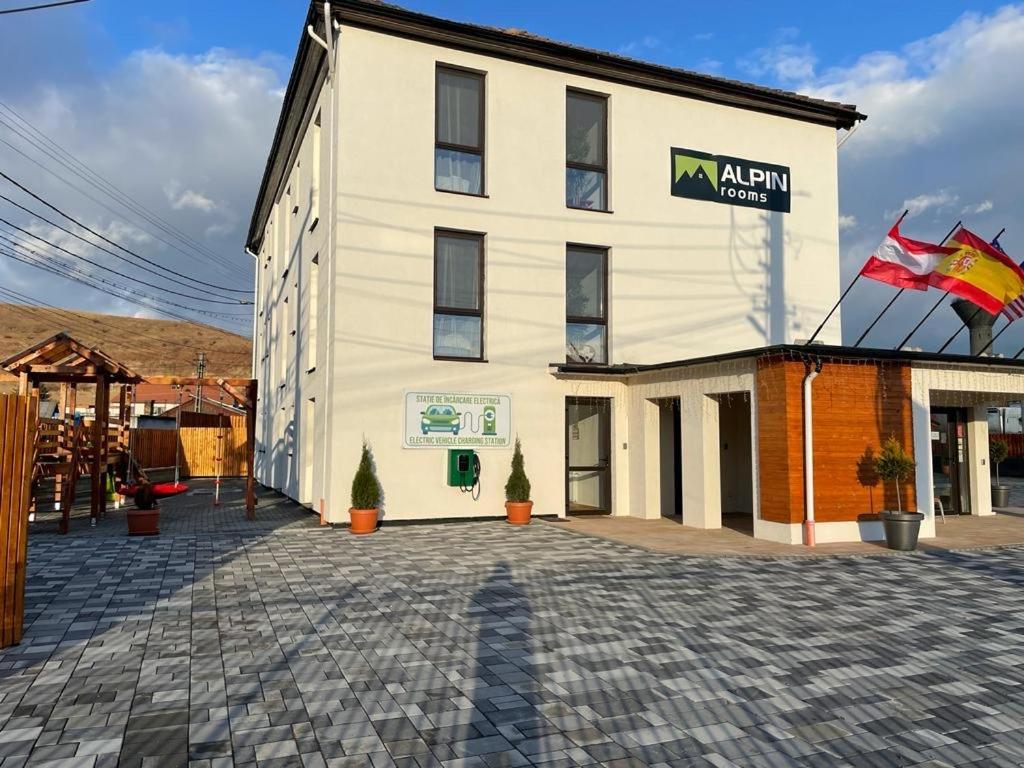 Alpin Rooms Topliţa 外观 照片