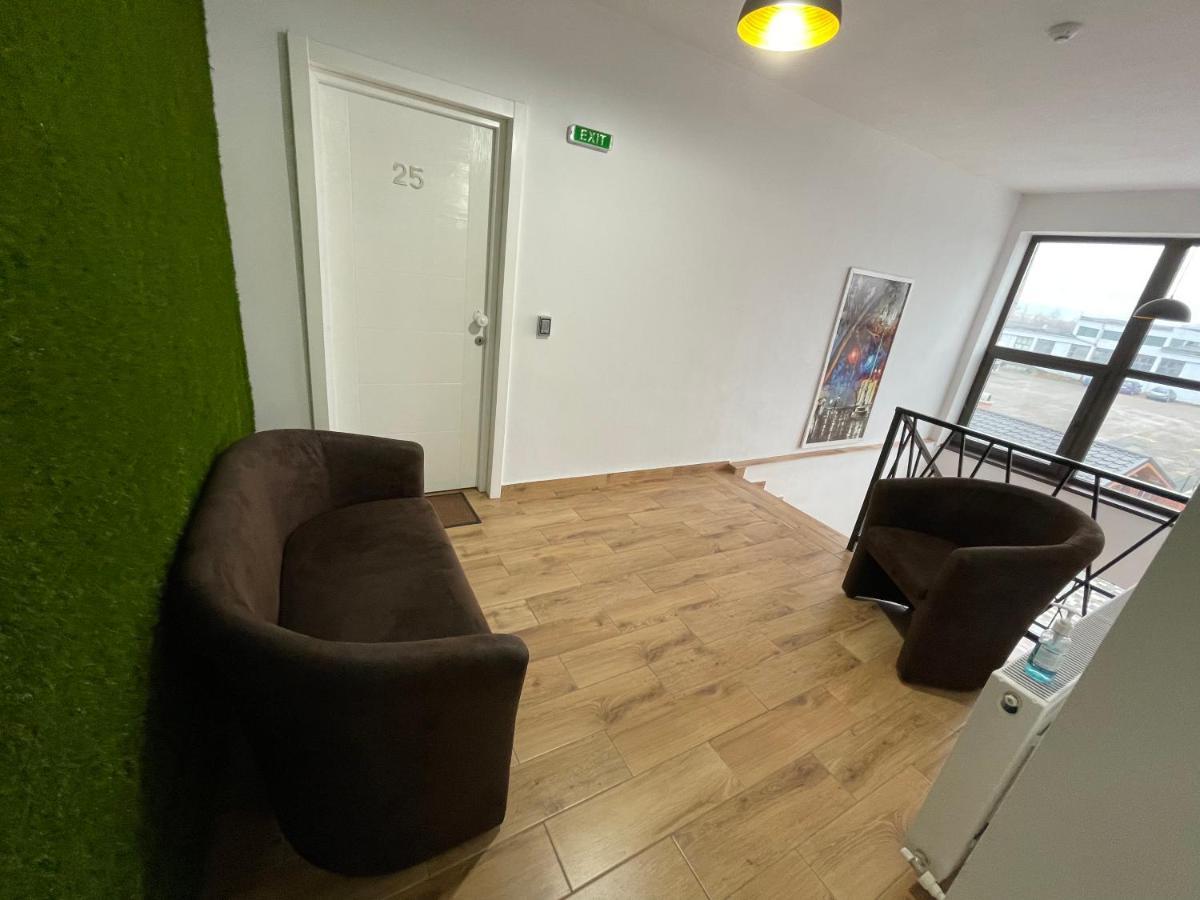Alpin Rooms Topliţa 外观 照片