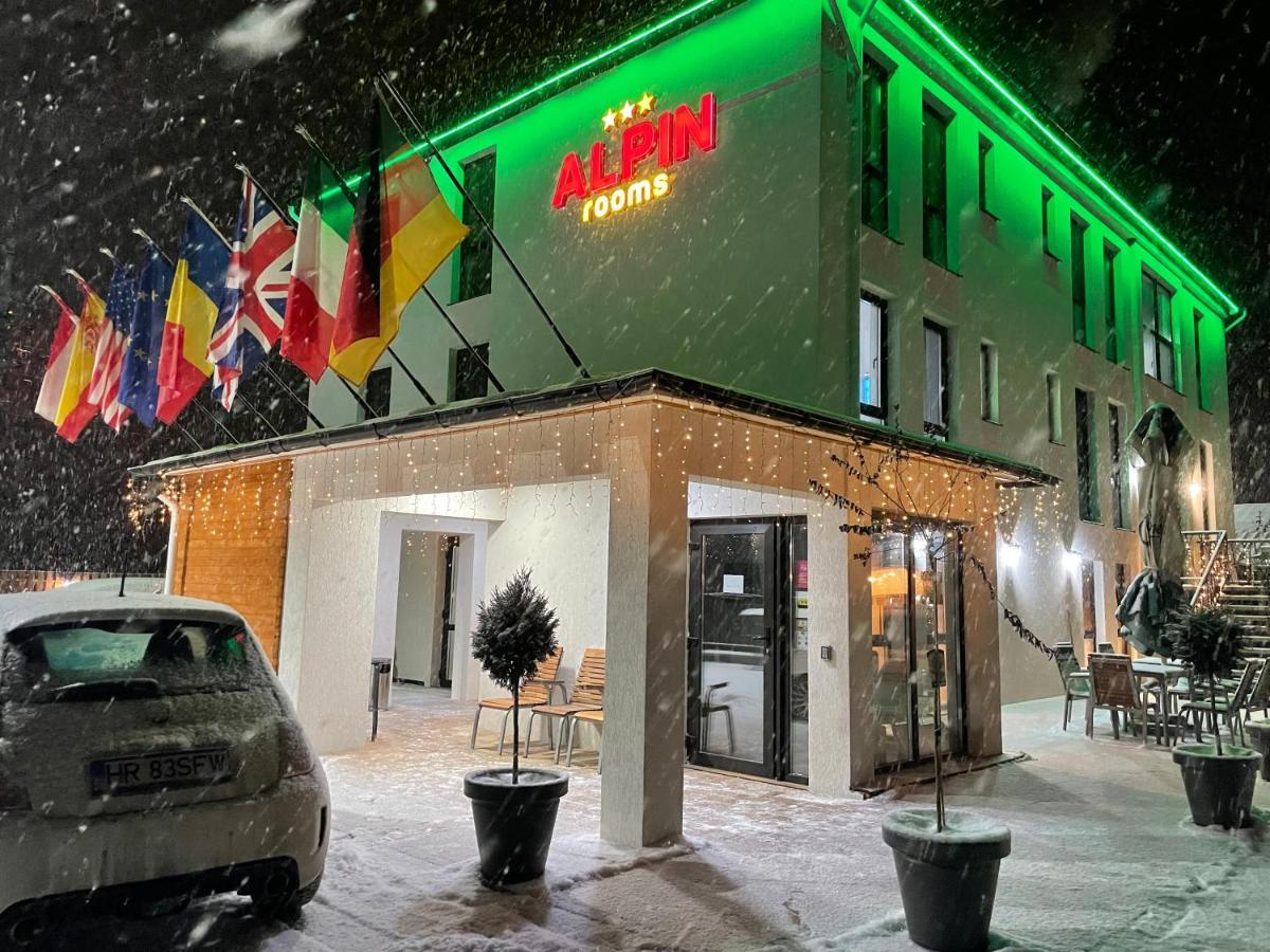 Alpin Rooms Topliţa 外观 照片