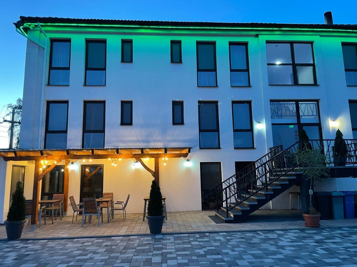 Alpin Rooms Topliţa 外观 照片