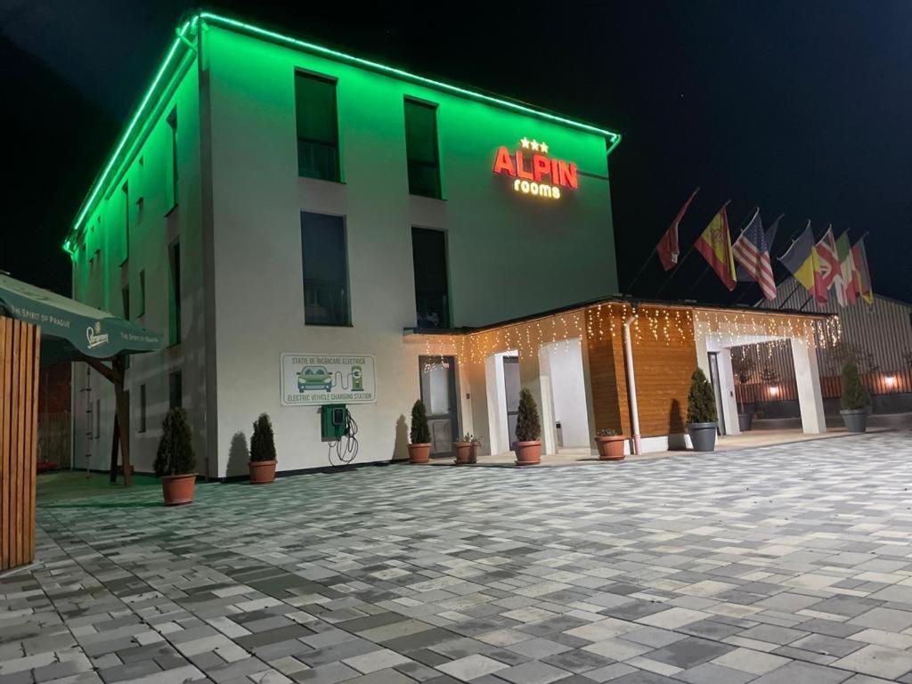 Alpin Rooms Topliţa 外观 照片